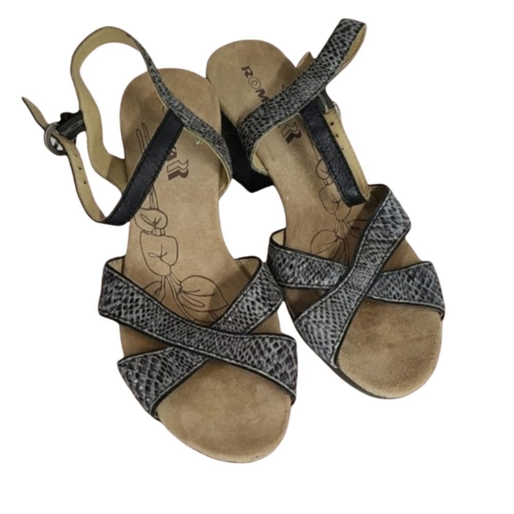 Romika Block Heel Snakeskin Sandals Size 8.5‎